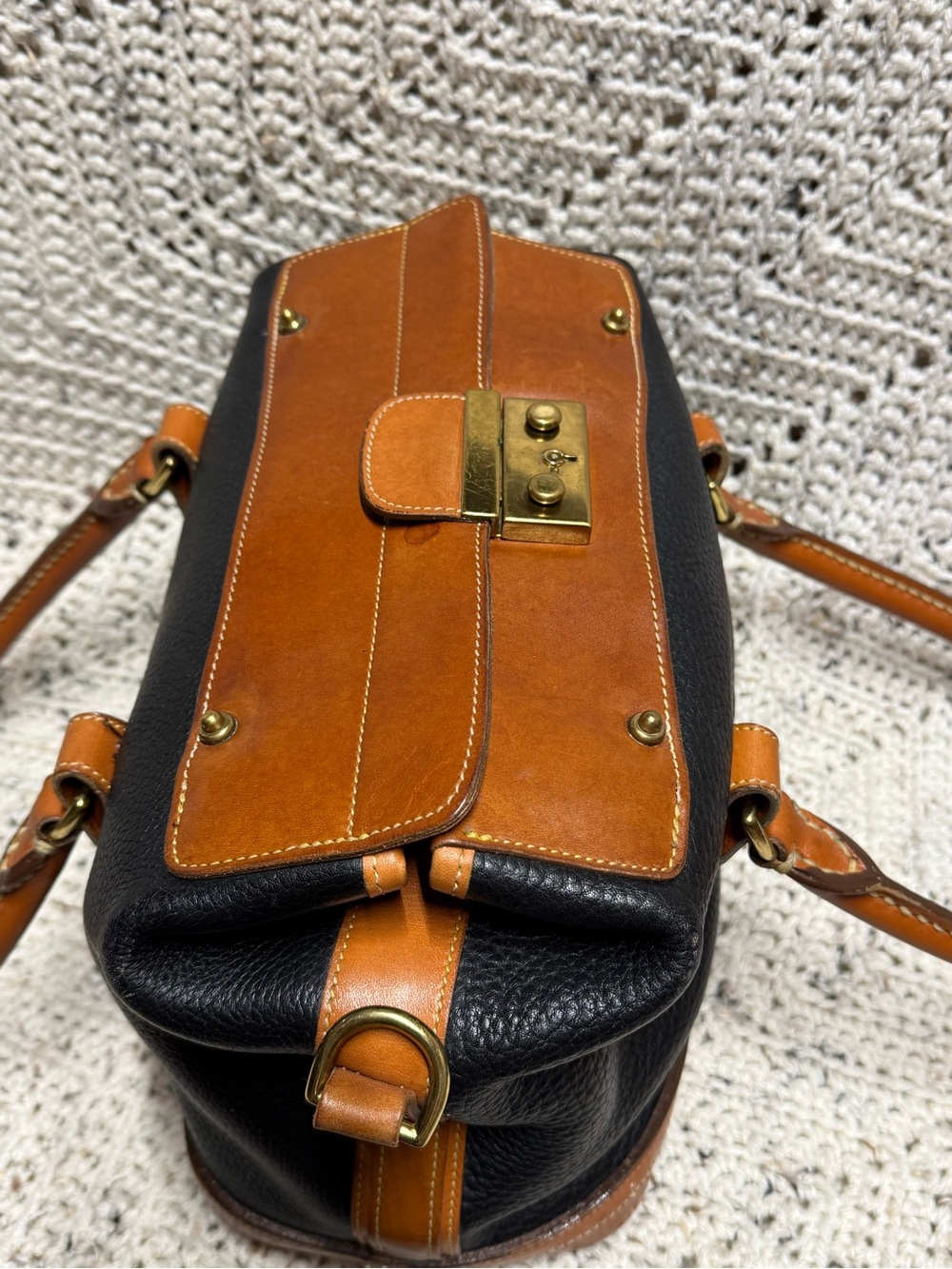 Vintage Dooney and Bourke Black Doctors Satchel - Picture 11 of 13